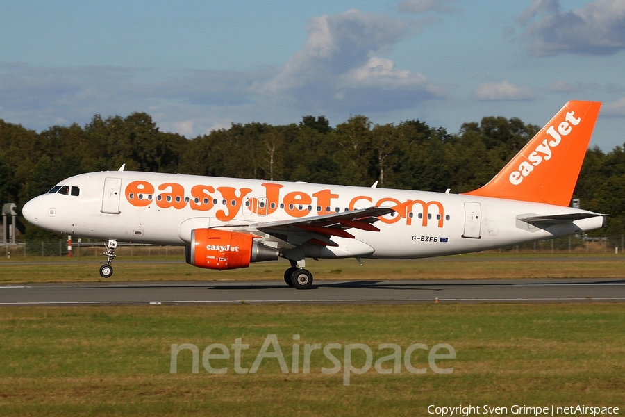 easyJet Airbus A319-111 (G-EZFB) | Photo 54767
