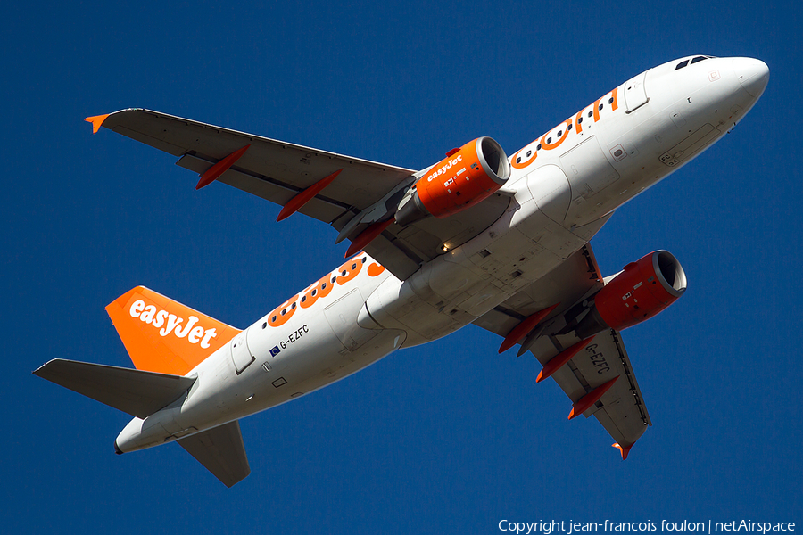 easyJet Airbus A319-111 (G-EZFC) | Photo 109519