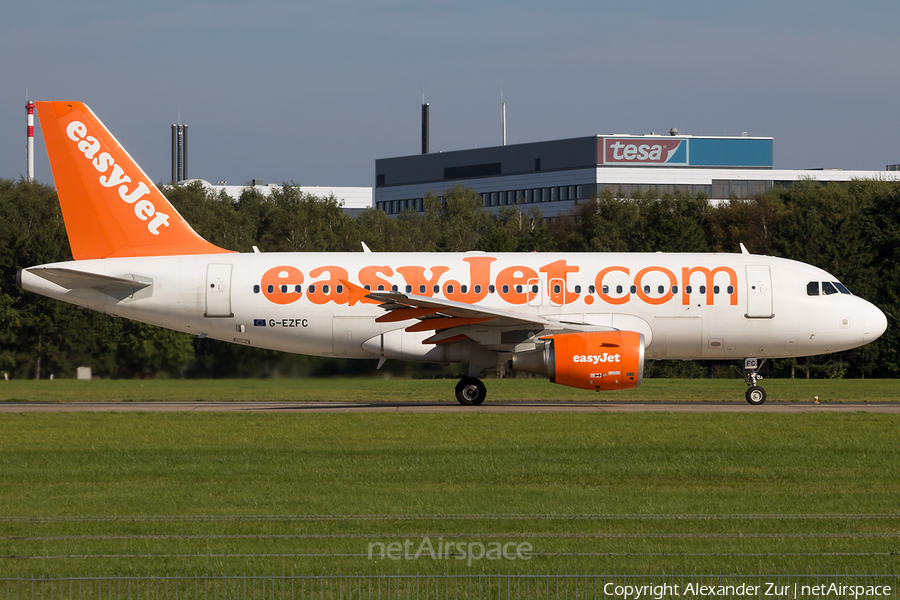 easyJet Airbus A319-111 (G-EZFC) | Photo 391560