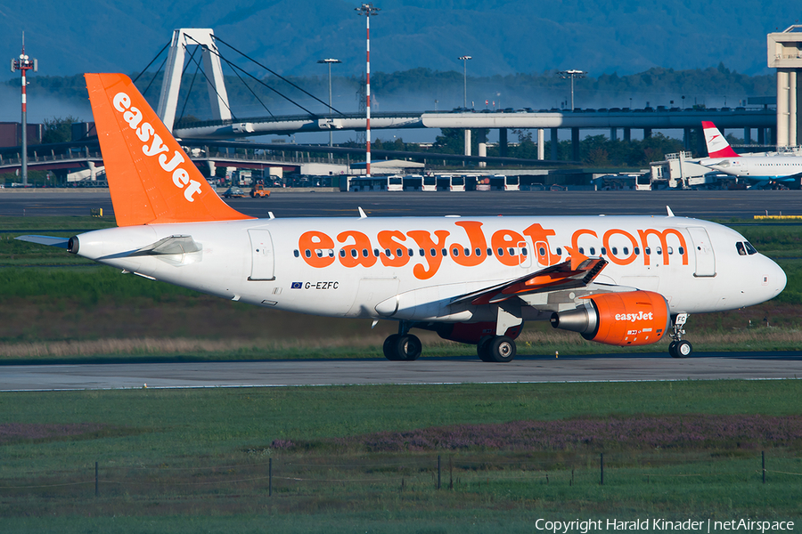 easyJet Airbus A319-111 (G-EZFC) | Photo 292932