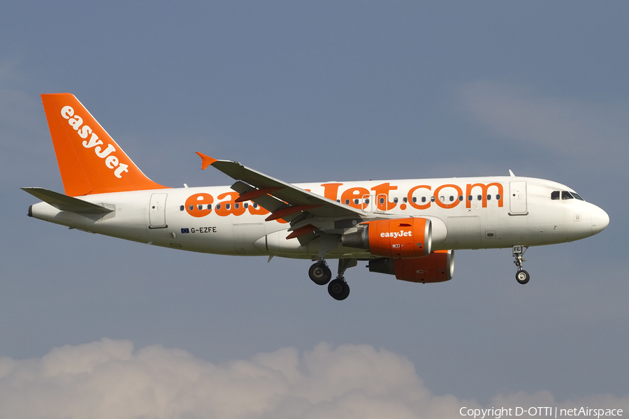 easyJet Airbus A319-111 (G-EZFE) | Photo 410480
