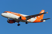 easyJet Airbus A319-111 (G-EZFF) at  Barcelona - El Prat, Spain