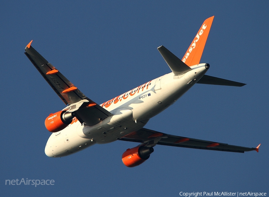 easyJet Airbus A319-111 (G-EZFF) | Photo 32660