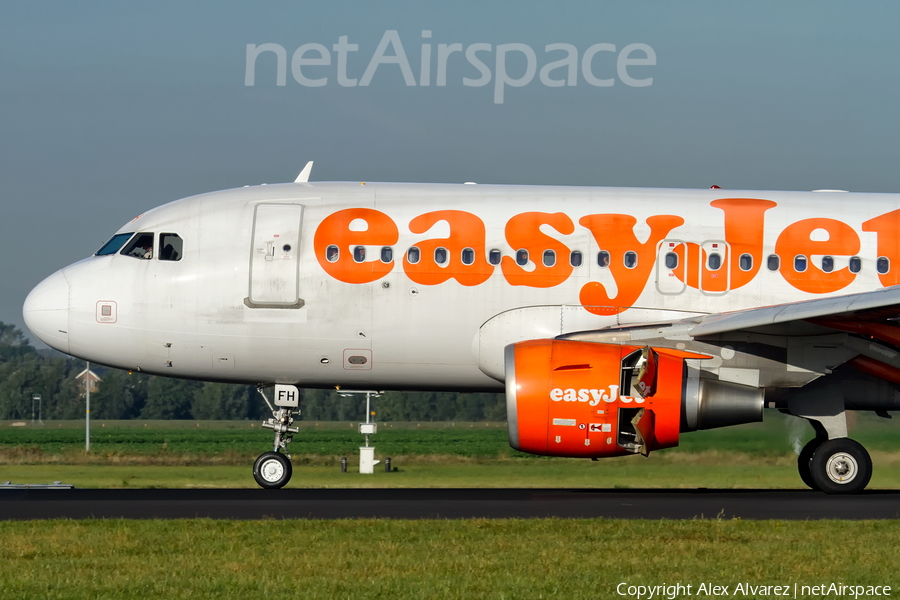 easyJet Airbus A319-111 (G-EZFH) | Photo 296196