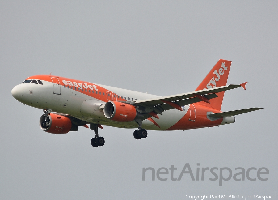 easyJet Airbus A319-111 (G-EZFI) | Photo 116664
