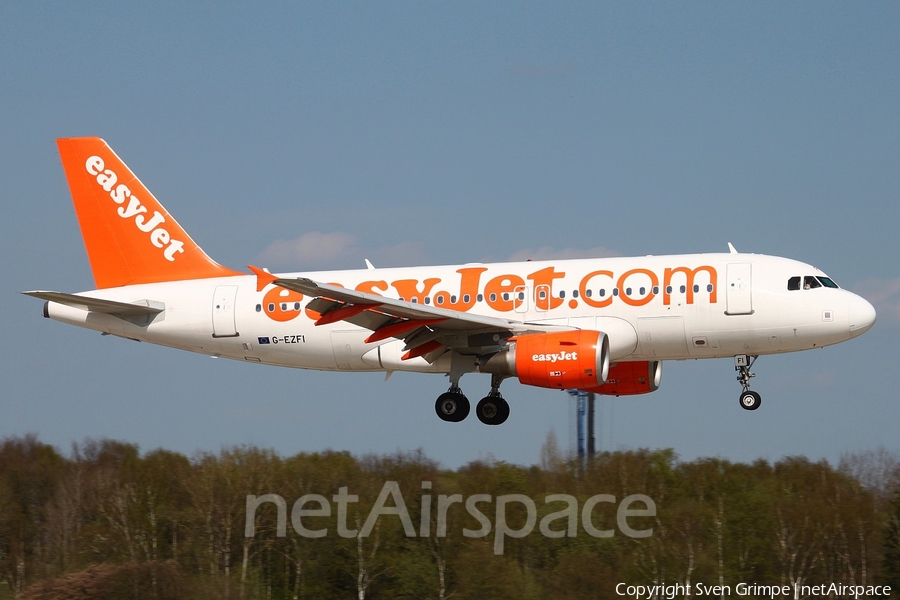 easyJet Airbus A319-111 (G-EZFI) | Photo 25914