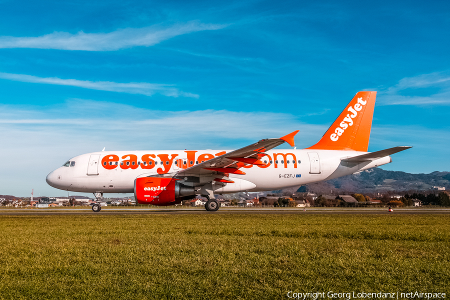 easyJet Airbus A319-111 (G-EZFJ) | Photo 92082