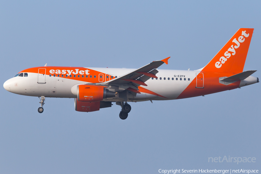 easyJet Airbus A319-111 (G-EZFK) | Photo 222086