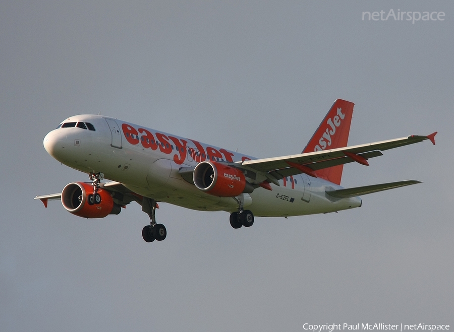 easyJet Airbus A319-111 (G-EZFL) | Photo 37794