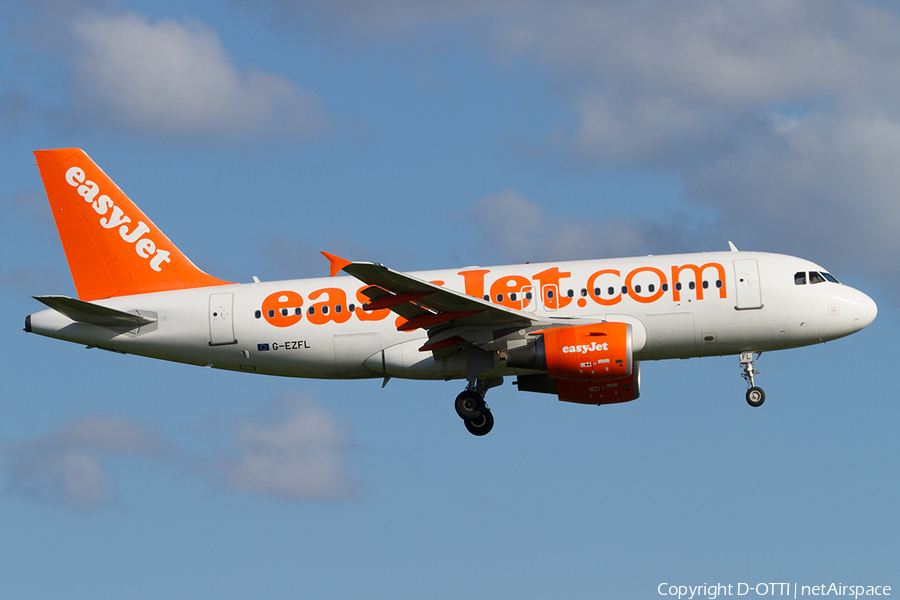 easyJet Airbus A319-111 (G-EZFL) | Photo 509117