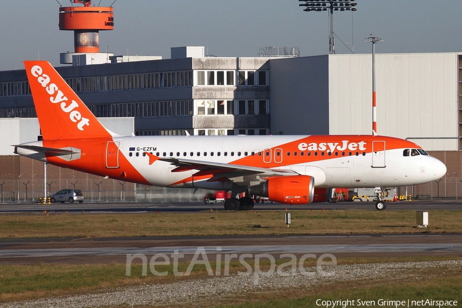 easyJet Airbus A319-111 (G-EZFM) | Photo 136971