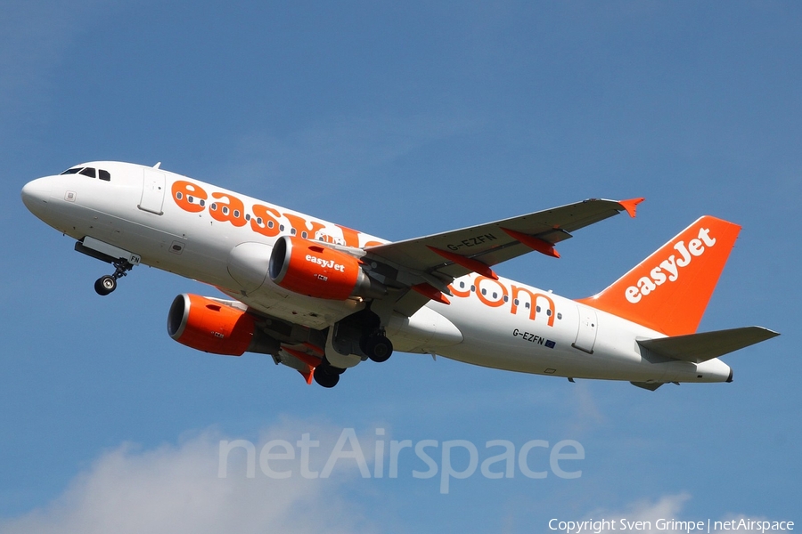 easyJet Airbus A319-111 (G-EZFN) | Photo 19569