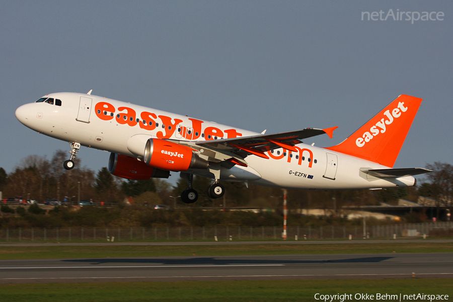 easyJet Airbus A319-111 (G-EZFN) | Photo 42303