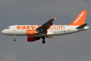 easyJet Airbus A319-111 (G-EZFP) at  Milan - Malpensa, Italy