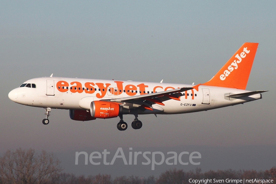 easyJet Airbus A319-111 (G-EZFU) | Photo 134114