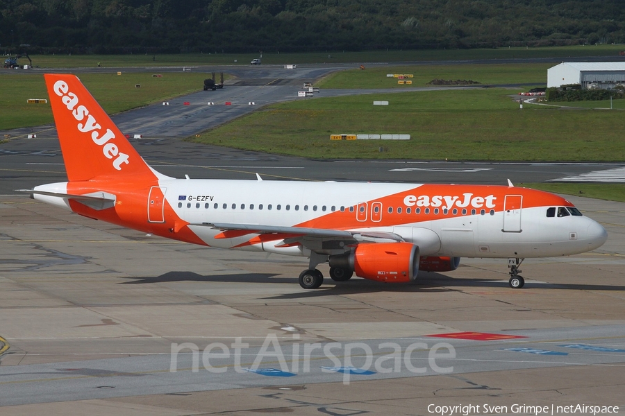 easyJet Airbus A319-111 (G-EZFV) | Photo 189437