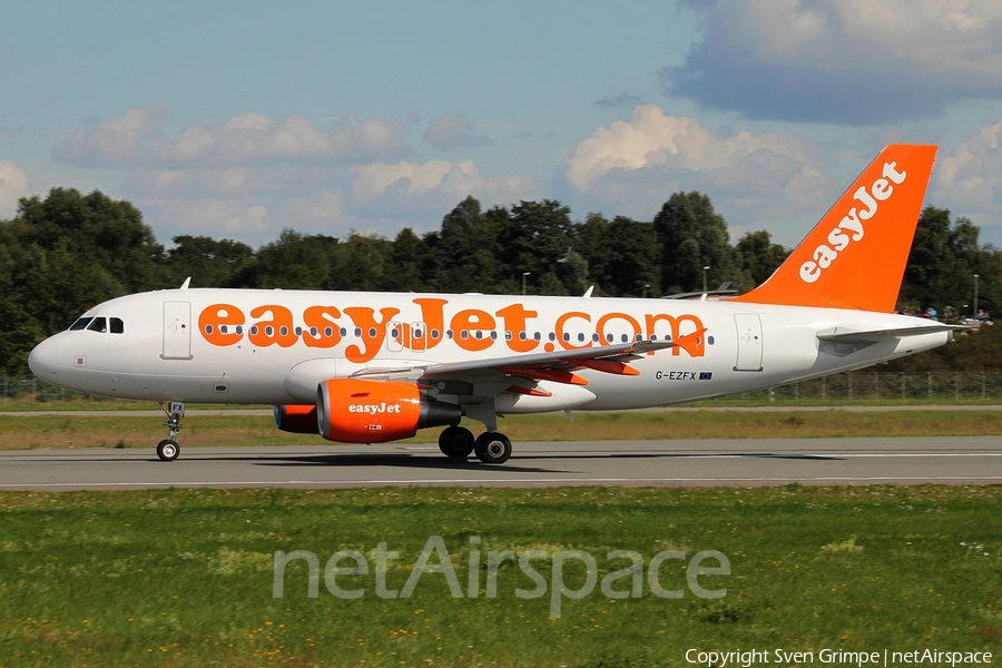 easyJet Airbus A319-111 (G-EZFX) | Photo 19323