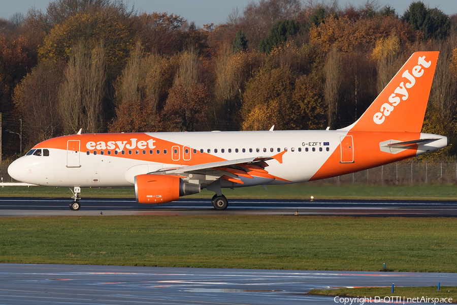 easyJet Airbus A319-111 (G-EZFY) | Photo 198704