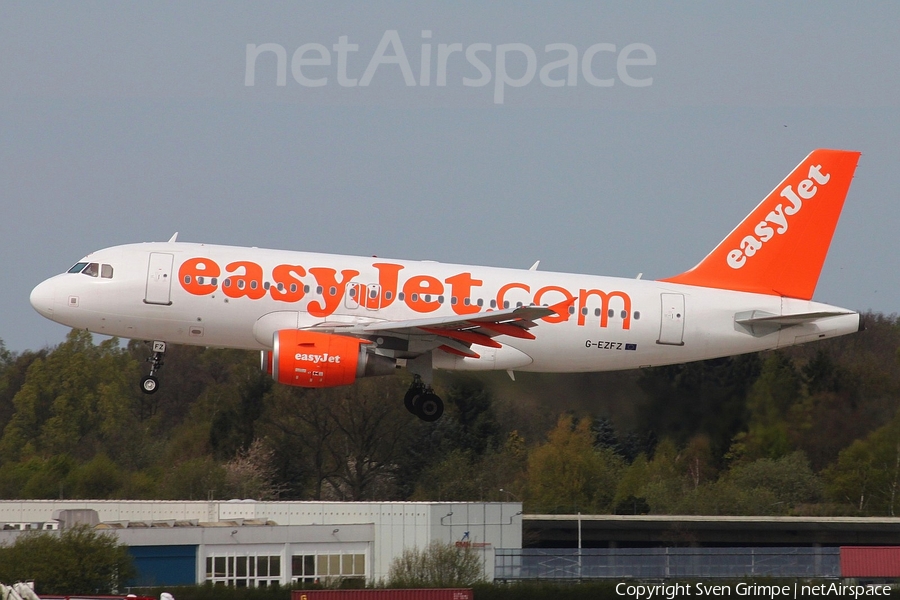 easyJet Airbus A319-111 (G-EZFZ) | Photo 46003