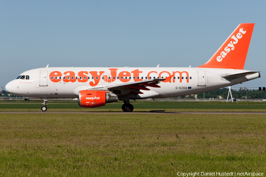 easyJet Airbus A319-111 (G-EZGA) | Photo 478415