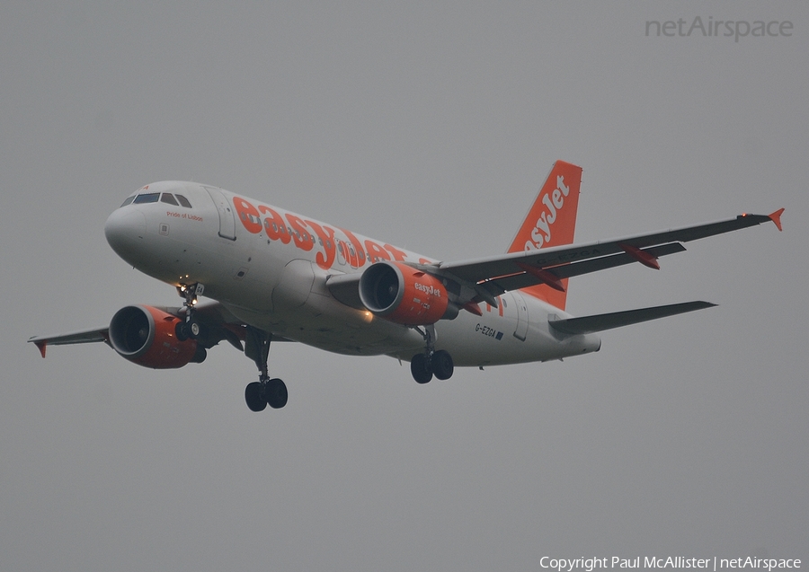 easyJet Airbus A319-111 (G-EZGA) | Photo 67448