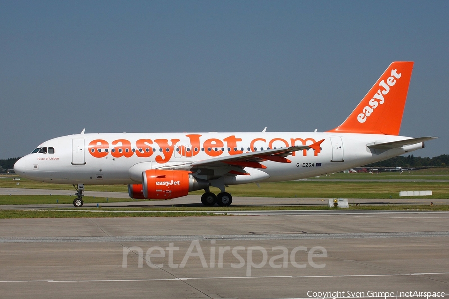 easyJet Airbus A319-111 (G-EZGA) | Photo 66188