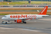 easyJet Airbus A319-111 (G-EZGB) at  Hamburg - Fuhlsbuettel (Helmut Schmidt), Germany