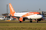 easyJet Airbus A319-111 (G-EZGB) at  London - Luton, United Kingdom