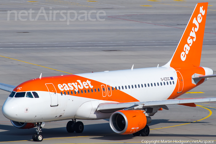 easyJet Airbus A319-111 (G-EZGC) | Photo 239847