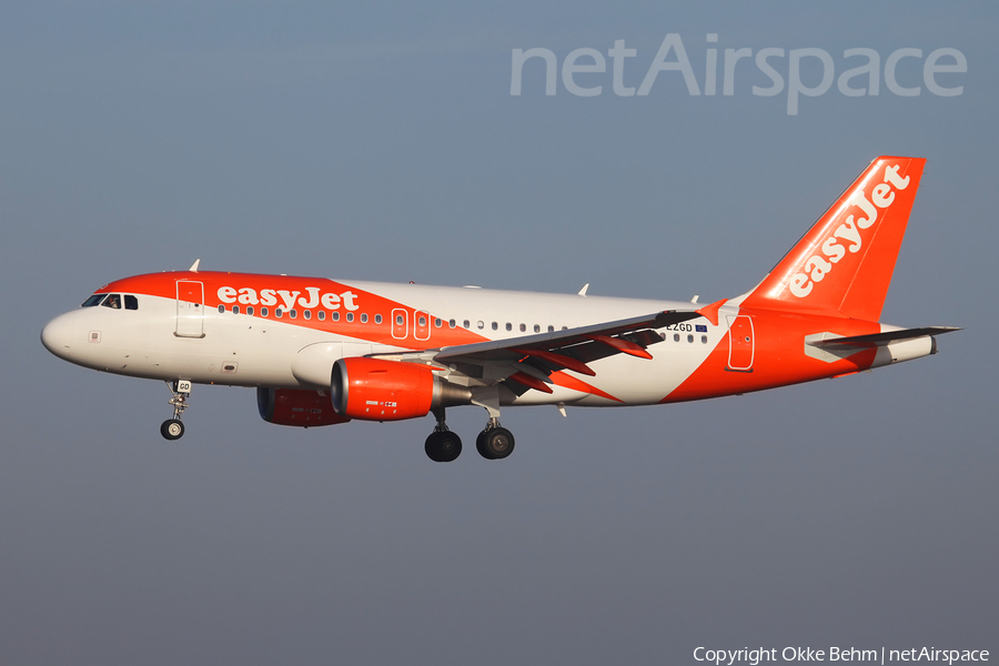 easyJet Airbus A319-111 (G-EZGD) | Photo 221056