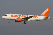 easyJet Airbus A319-111 (G-EZGG) at  Rome - Fiumicino (Leonardo DaVinci), Italy