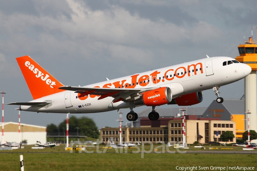 easyJet Airbus A319-111 (G-EZGI) | Photo 19842