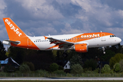 easyJet Airbus A319-111 (G-EZGI) at  Hamburg - Fuhlsbuettel (Helmut Schmidt), Germany