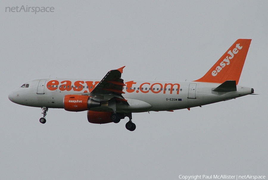 easyJet Airbus A319-111 (G-EZGM) | Photo 28118