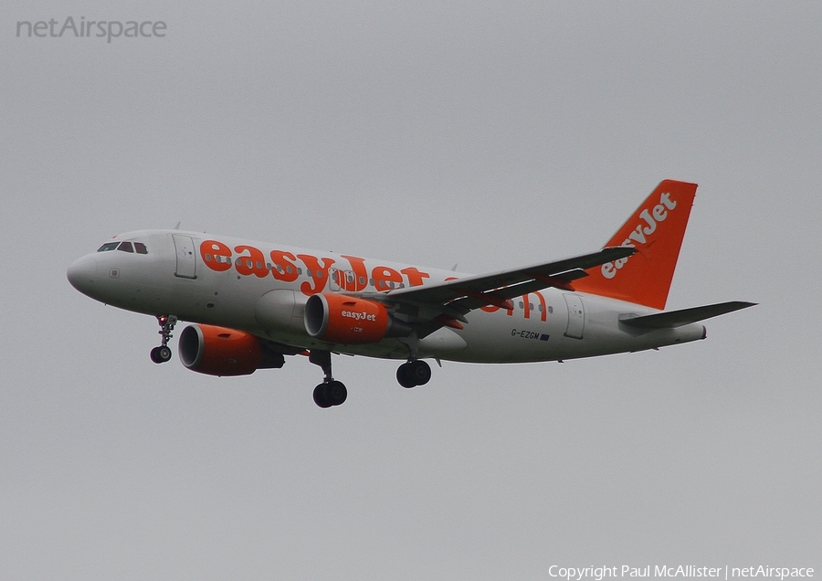 easyJet Airbus A319-111 (G-EZGM) | Photo 28367