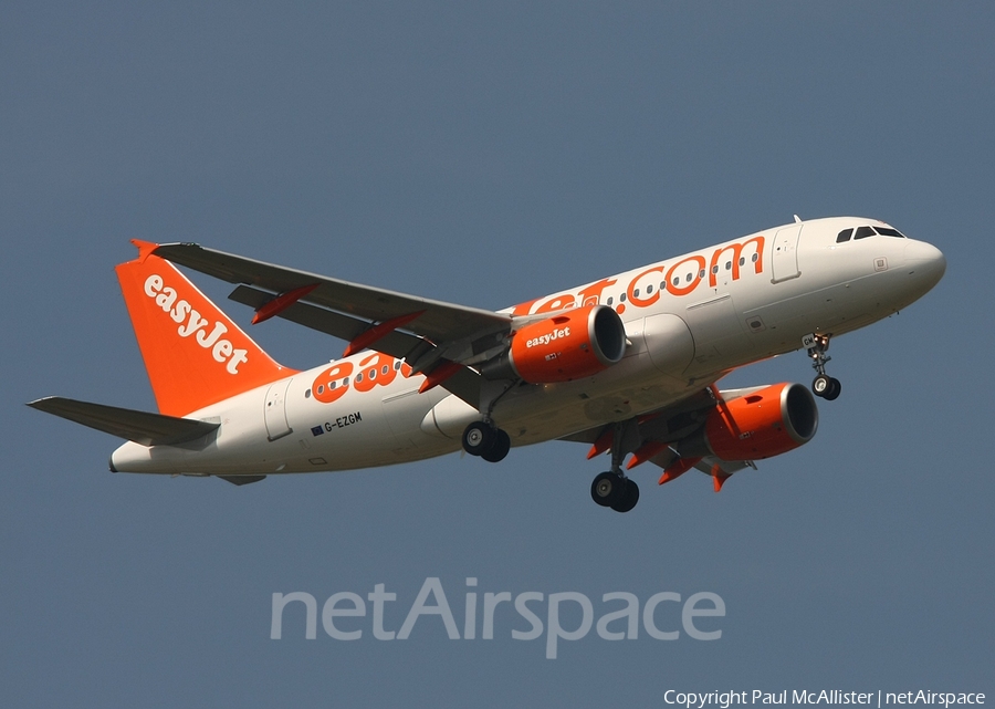 easyJet Airbus A319-111 (G-EZGM) | Photo 3917