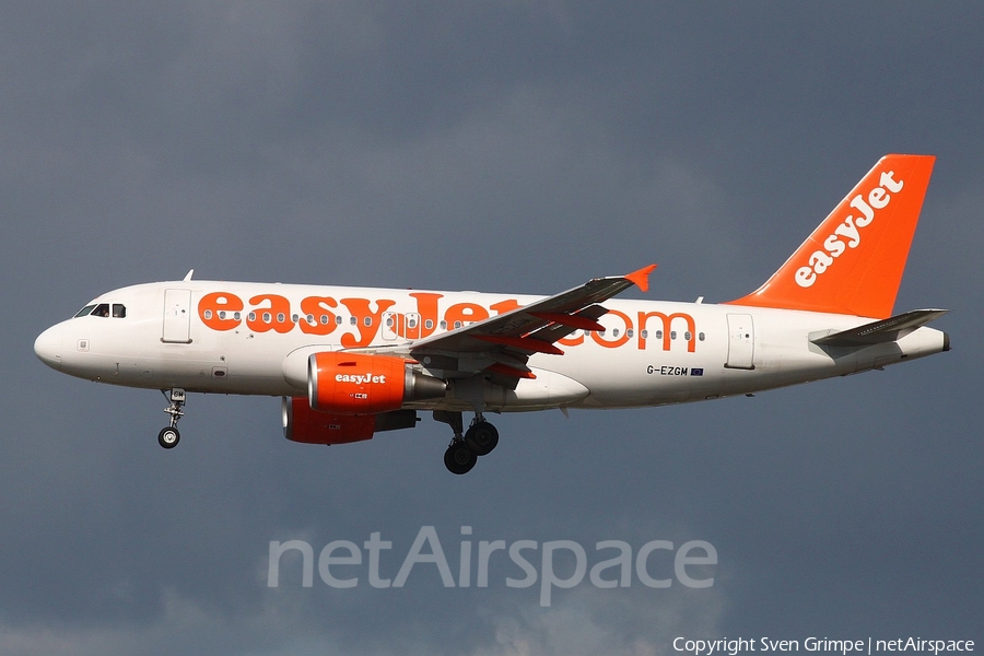 easyJet Airbus A319-111 (G-EZGM) | Photo 28861