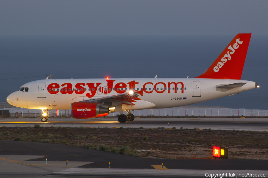 easyJet Airbus A319-111 (G-EZGN) | Photo 219216