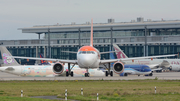 easyJet Airbus A319-111 (G-EZGO) at  Berlin Brandenburg, Germany