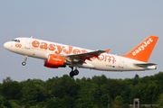 easyJet Airbus A319-111 (G-EZID) at  Hamburg - Fuhlsbuettel (Helmut Schmidt), Germany