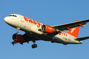 easyJet Airbus A319-111 (G-EZIE) at  London - Gatwick, United Kingdom