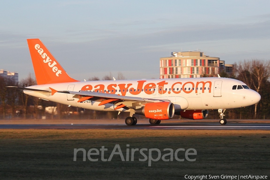 easyJet Airbus A319-111 (G-EZIH) | Photo 38442