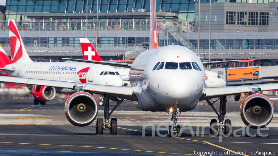 easyJet Airbus A319-111 (G-EZII) | Photo 224763