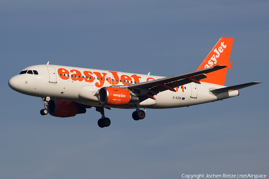 easyJet Airbus A319-111 (G-EZIK) | Photo 82257