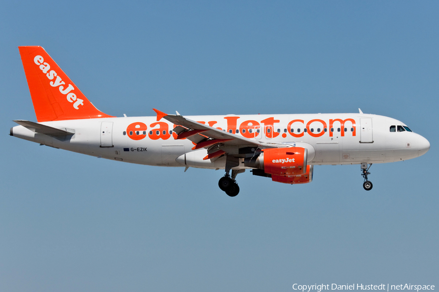 easyJet Airbus A319-111 (G-EZIK) | Photo 502845