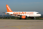 easyJet Airbus A319-111 (G-EZIL) at  Dortmund, Germany