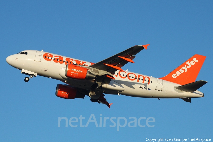 easyJet Airbus A319-111 (G-EZIN) | Photo 69856