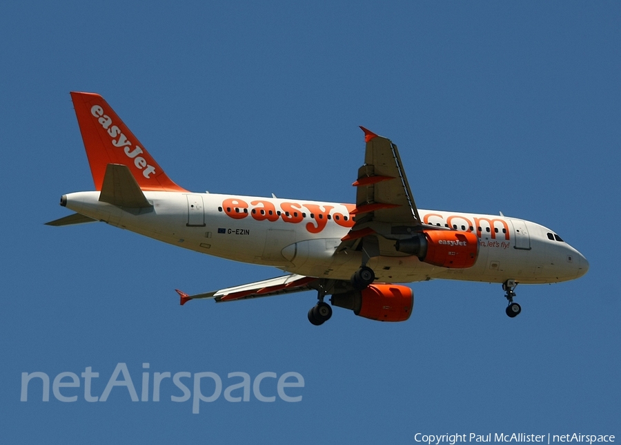 easyJet Airbus A319-111 (G-EZIN) | Photo 3772