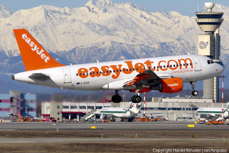 easyJet Airbus A319-111 (G-EZIR) | Photo 308685