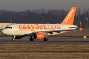 easyJet Airbus A319-111 (G-EZIR) at  Milan - Malpensa, Italy
